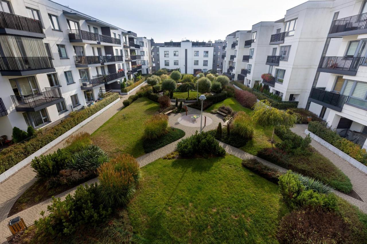 Cozy Apartment Gieysztora Wilanow By Noclegi Renters Varşova Dış mekan fotoğraf